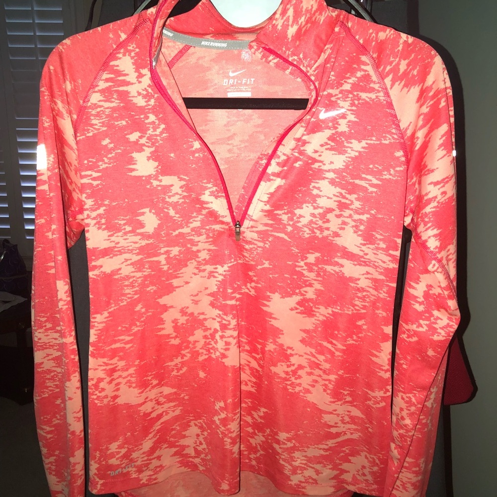 Nike dri-fit workout top